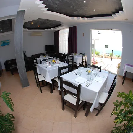 Doka Sarandë