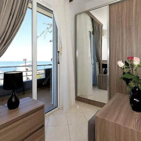 Doka Aparthotel 3*