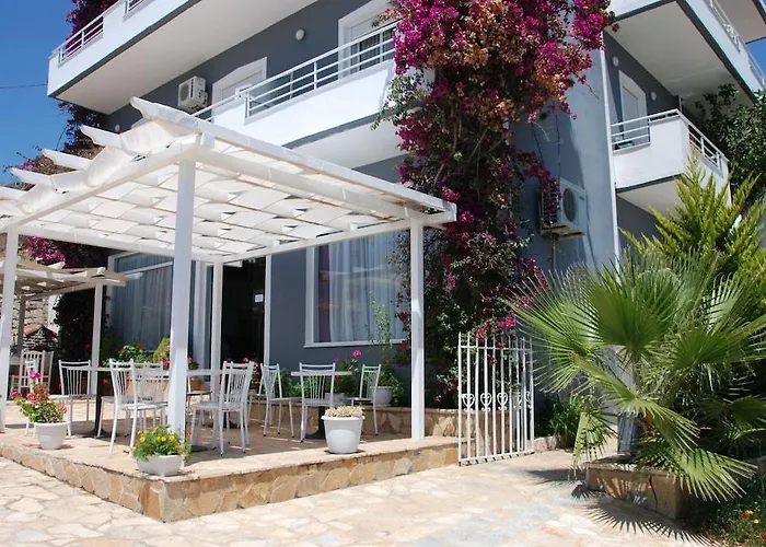 Ξενοδοχείο με διαμερίσματα Doka Σαράντα