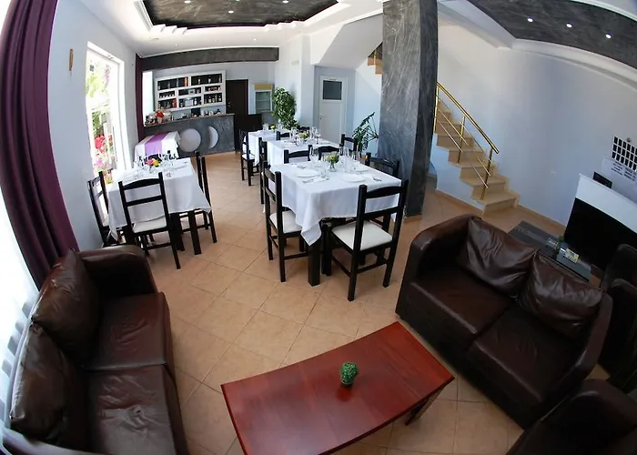 Ξενοδοχείο με διαμερίσματα Doka