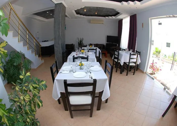 Ξενοδοχείο με διαμερίσματα Doka Σαράντα