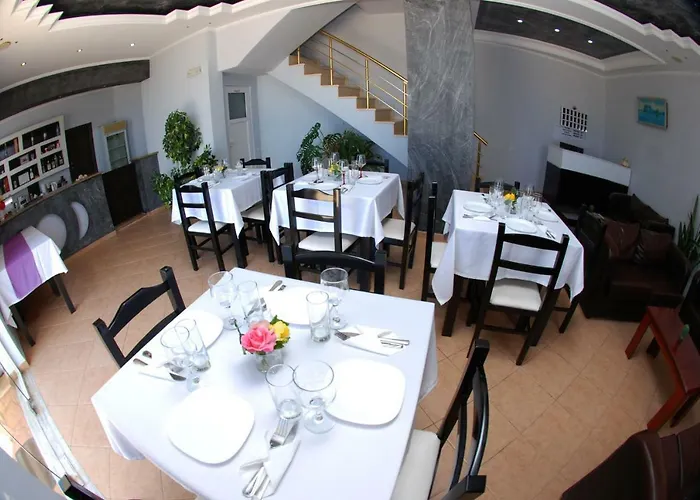 Ξενοδοχείο με διαμερίσματα Doka