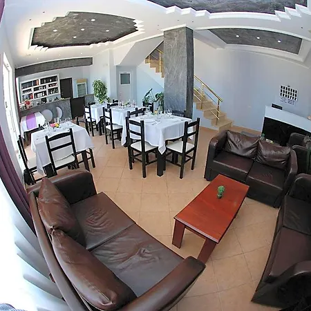 Aparthotel Doka 3*