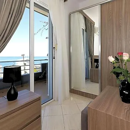 Doka Aparthotel 3*