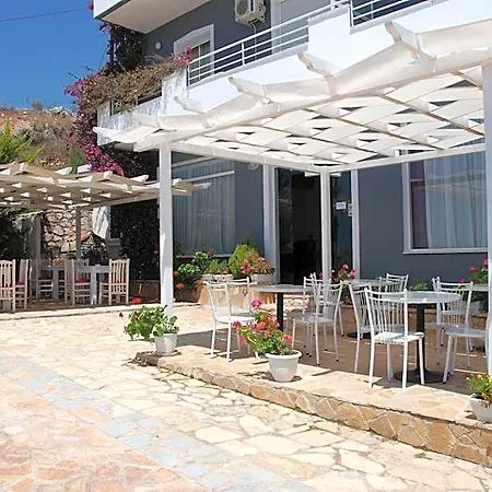 Doka Aparthotel 3*