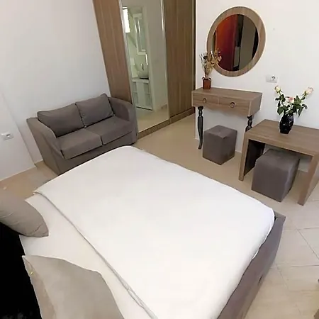 Aparthotel Doka