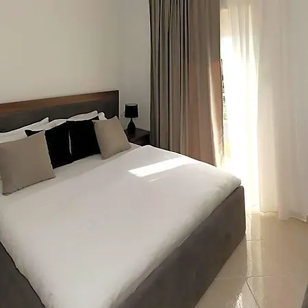 Doka 3* Sarandë