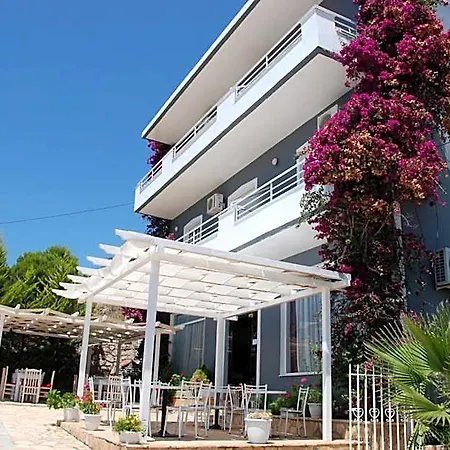 Doka Aparthotel 3*