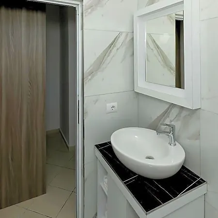 Doka 3* Sarandë