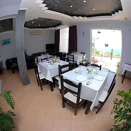 Doka Aparthotel